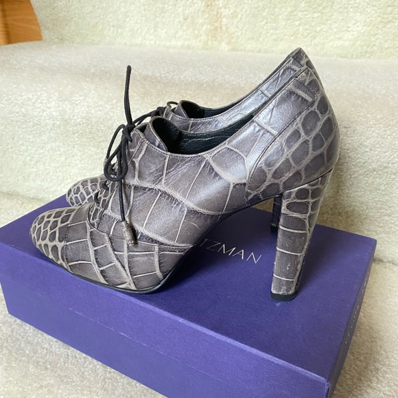 Booties - Picture 1 of 7